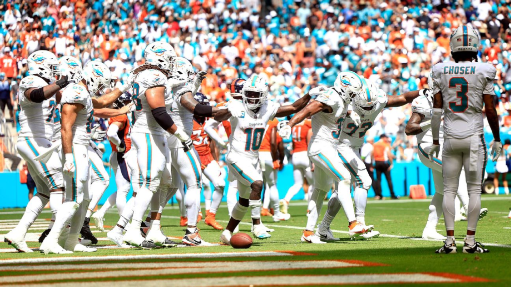 Miami Dolphins vs Denver Broncos Match Player Stats